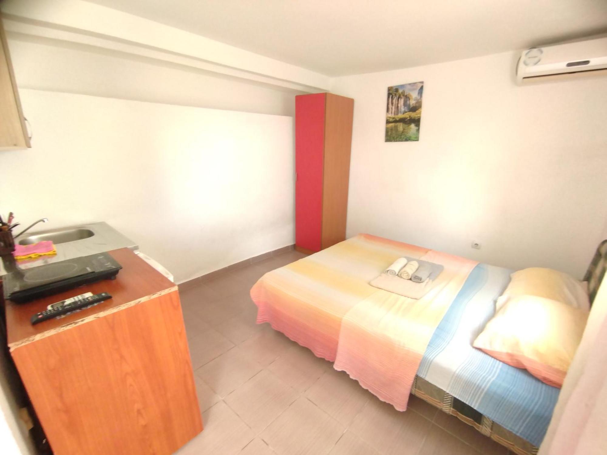 Apartments Sosic ストモレ エクステリア 写真